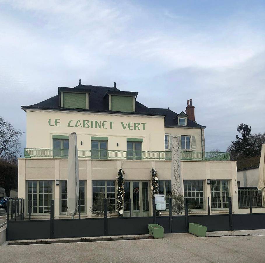 Suite with River View in Orléans, Vallée de la Loire