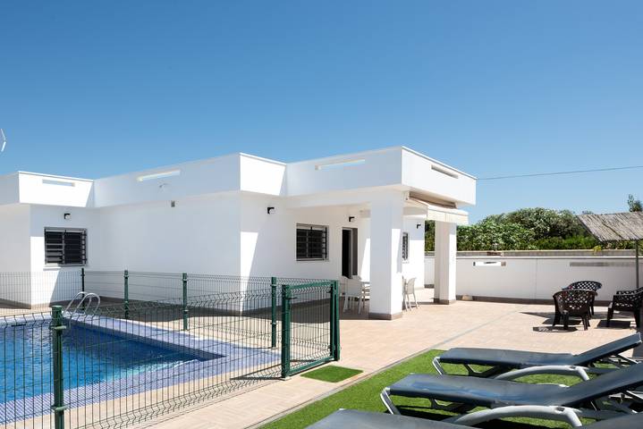 Ferienhaus 'Casa Rosa' mit privatem Pool, privater Terrasse und WLAN in Conil de la Frontera, Costa de la Luz