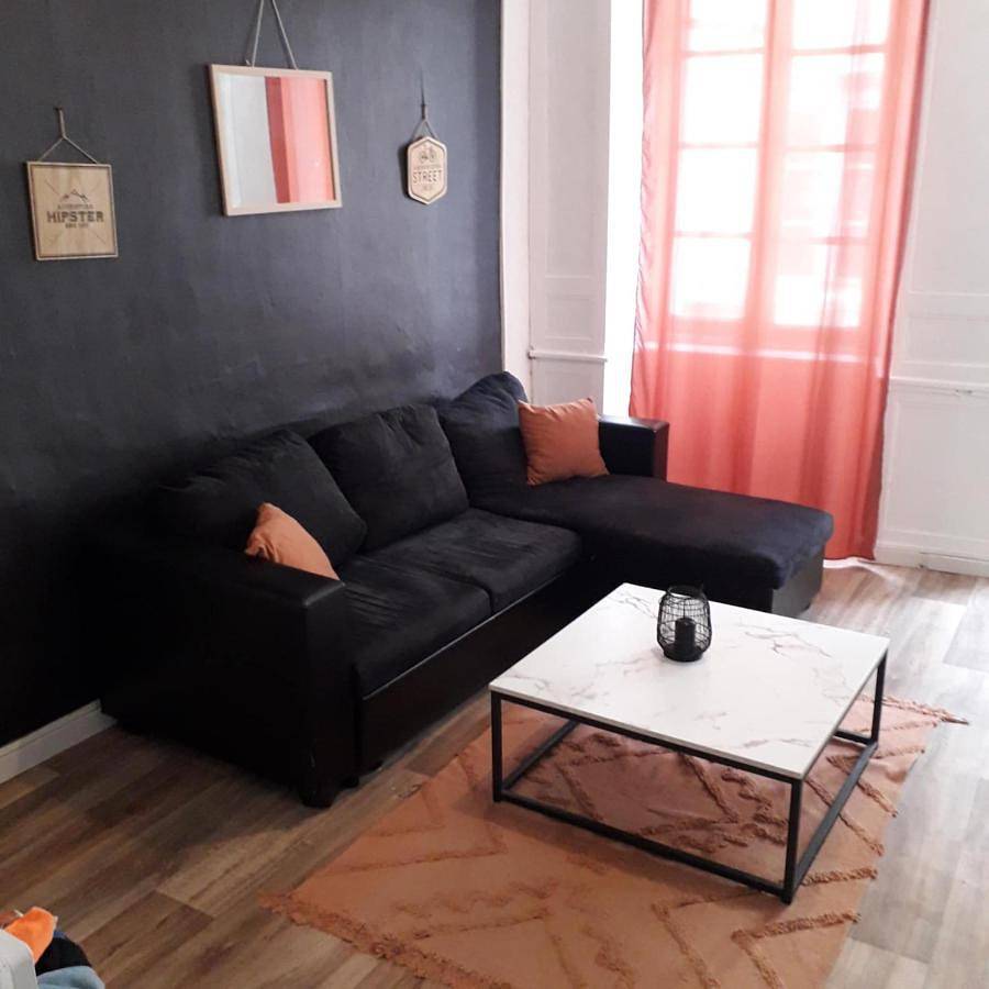 Appartement entier, Appartement agreable Hugo 2 in Saint-Léonard-de-Noblat, Région de Limoges