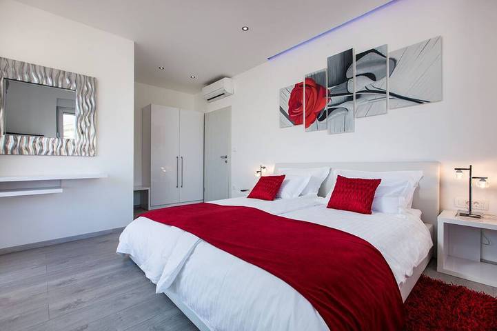 Luxusvilla Palladium im Zentrum mit * beheiztem Pool, * Penthouse und * Whirlpool in Makarska, Makarska Riviera