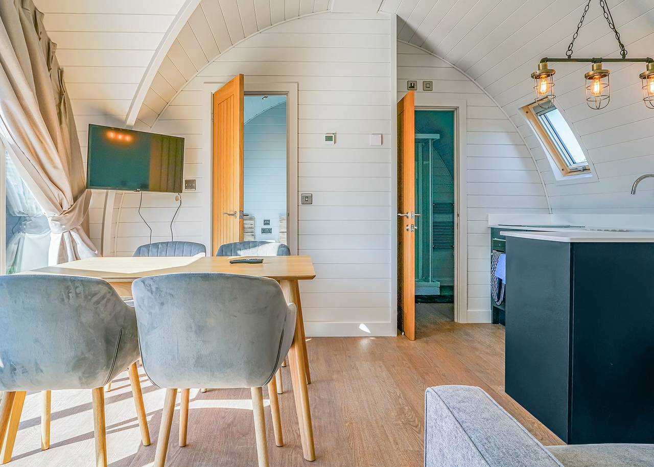 Side Entry Pod in North Runcton, Norfolk