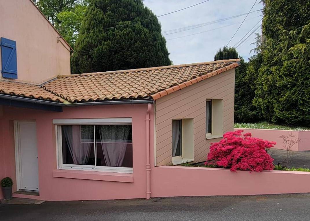 Appartement entier, One-Bedroom Apartment in Le Boupère, Fontenay-le-Comte