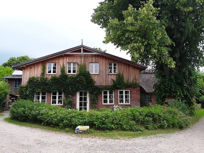 Ferienhaus für 4 Personen, mit Sauna und Garten in Steinbergkirche
