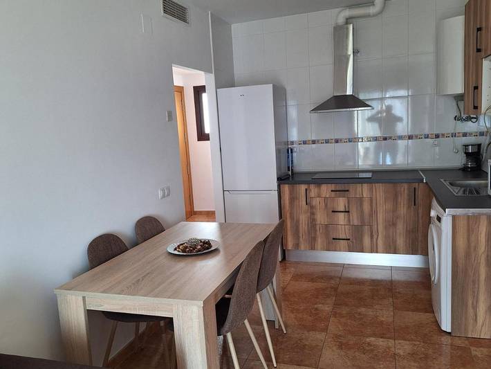 Appartement de vacances pour 4 personnes, avec vue ainsi que terrasse et piscine - 1