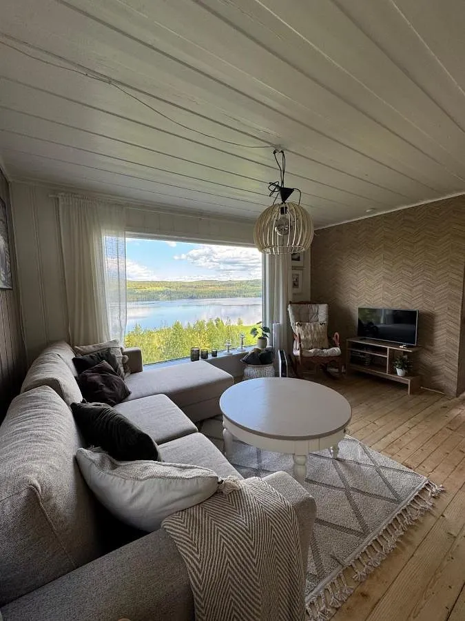 Ferienhaus für 6 Personen, mit Terrasse und Ausblick - 1