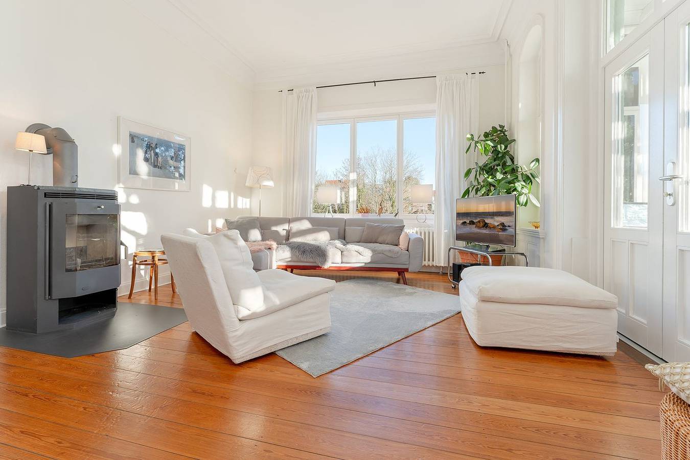 Ganze Wohnung, Ferienwohnung Gartenzeit mit Wintergarten in der Villa Eck in Eutin in Eutin, Ostholstein