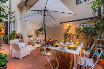 Apartment for 4 People in Lucca, Lucca Province, Photo 1