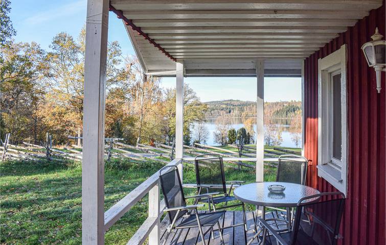 Ferienhaus für 5 Personen mit Terrasse in Kronoberg