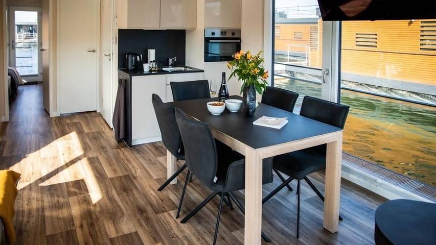 Boot für 6 Personen, mit Terrasse in Sachsen - 2