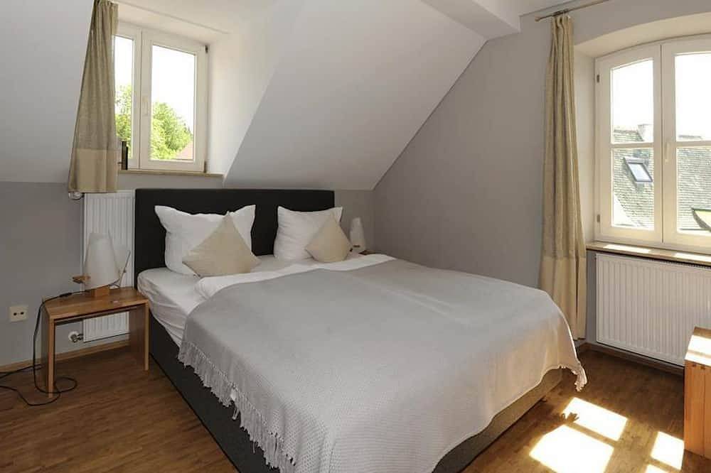 Doppelzimmer, Dusche, Wc, Standard Twin - Stiftsgut Keysermühle ggmbh in Klingenmünster, Südliche Weinstraße