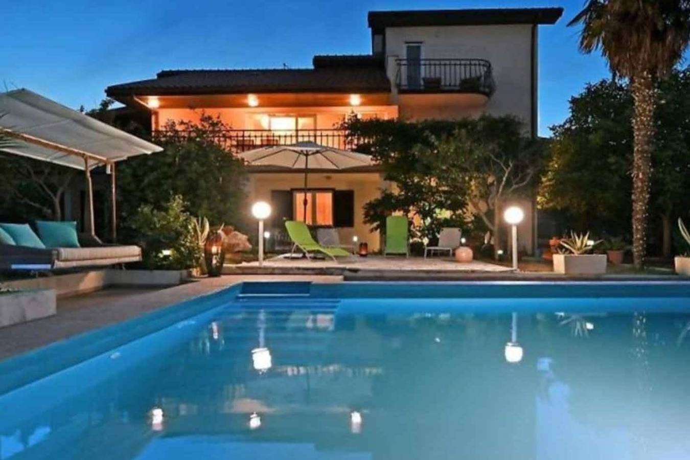 Comfortabel huis met terras en uitzicht op zee Mavarstica (Ciovo) K-25200 in Okrug Gornji, Čiovo