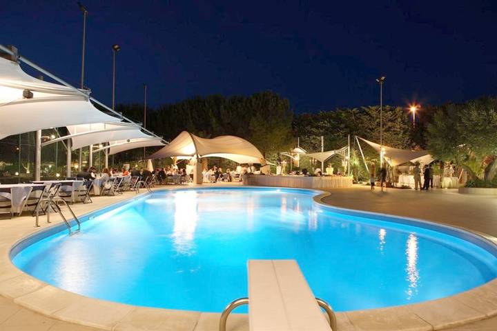 Appartamento per 5 persone, con idromassaggio e sauna nonché giardino e piscina in Comiso