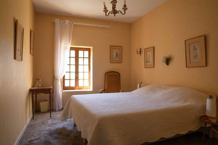 Location de vacances pour 19 personnes, avec jardin, animaux acceptés à La Laupie - 4