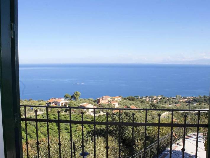 Apartamento entero, 4 estancias 4 Personas in Gioiosa Marea, Provincia de Messina