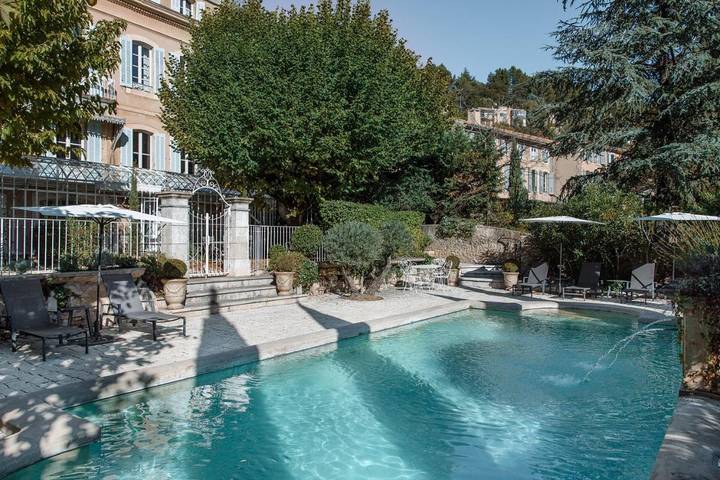 Vakantieappartement voor 3 personen, met zwembad en tuin in Apt