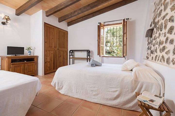 Cottage für 4 Personen, mit Garten und Whirlpool sowie Terrasse, mit Haustier auf Mallorca Westen - 2