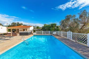 B&b per 8 Persone in Ostuni, Valle D'Itria, Foto 2