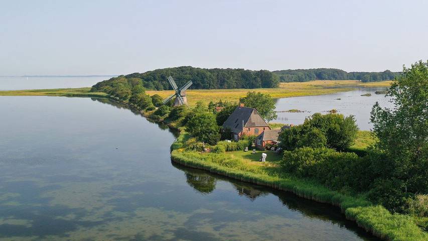 Ferienhaus für 2 Personen, mit Terrasse und Garten in Nieby