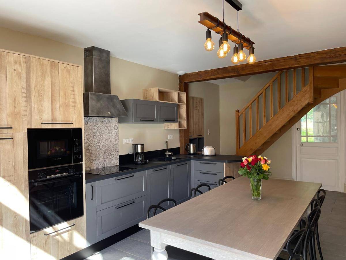 Seven-Bedroom House in Mazerny, Ardennes