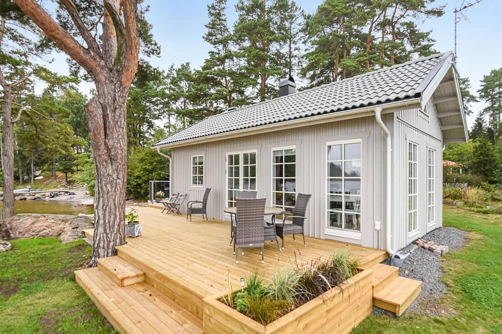 Schönes Haus mit 3 Schlafzimmern in. in Lidköping, Vänern