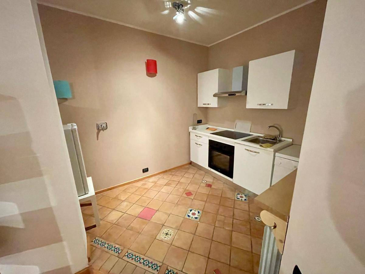 Appartamento intero, One-Bedroom Apartment in Ciampino, Castelli Romani