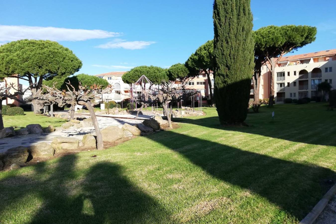 Apartamento entero, Very cosy apartment at 200 m from the beaches in La Londe-les-Maures, Region de Toulon