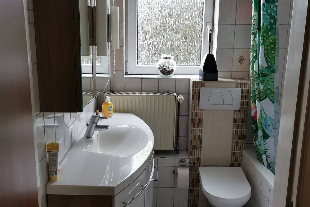 Ganze Wohnung, Haus Neumünster in Neumünster, Schleswig-Holstein Binnenland