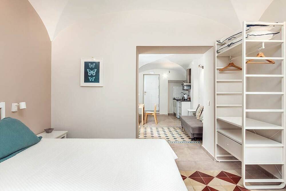 Appartement entier, 205 Studio Plaza - Apartments Plaza Mayor 35 in Cáceres, Région de Cáceres