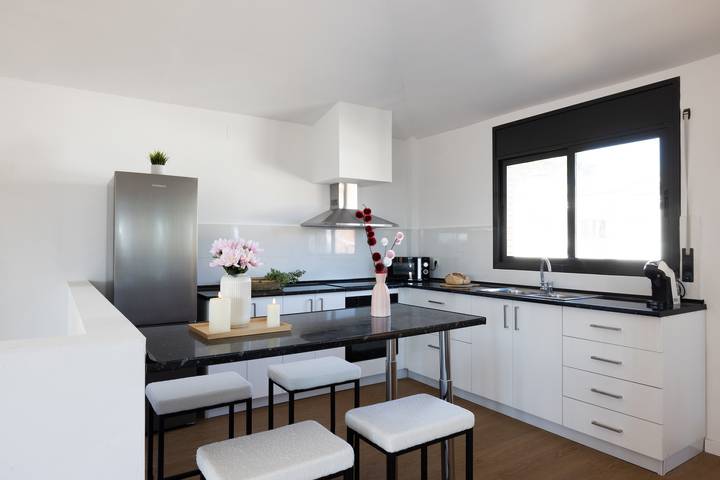 Casa rural para 10 personas, con piscina, Se admiten mascotas en Roda de Bará - 4