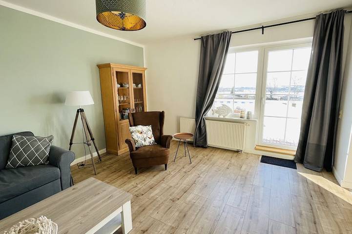 Ferienwohnung für 4 Personen, mit Garten und Balkon, mit Haustier in Hohen Wieschendorf