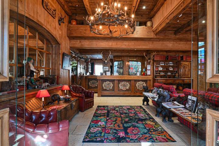 Hôtel pour 2 personnes, avec Terrasse ainsi que Jacuzzi et Sauna