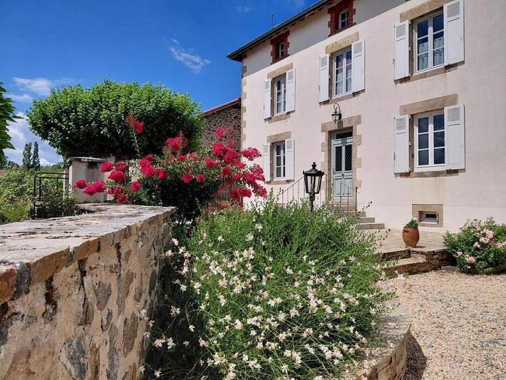 Gîte pour 8 personnes, avec Terrasse et Jardin