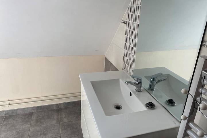 Gîte pour 2 personnes à Pont-de-Poitte - 3