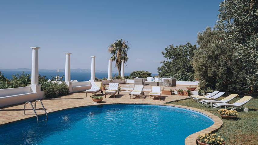 Casa vacanza per 8 persone, con Balcone e Terrazza nonché Giardino e Panorama a Anacapri