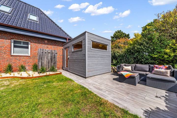 Ganze Wohnung, Moderne 3-Zimmer Ferienwohnung auf ca. 75 m² Wohnfläche, für bis zu 6 Personen in Nordfriesische Inseln (Schleswig-Holstein) (Schleswig-Holstein), Wenningstedt