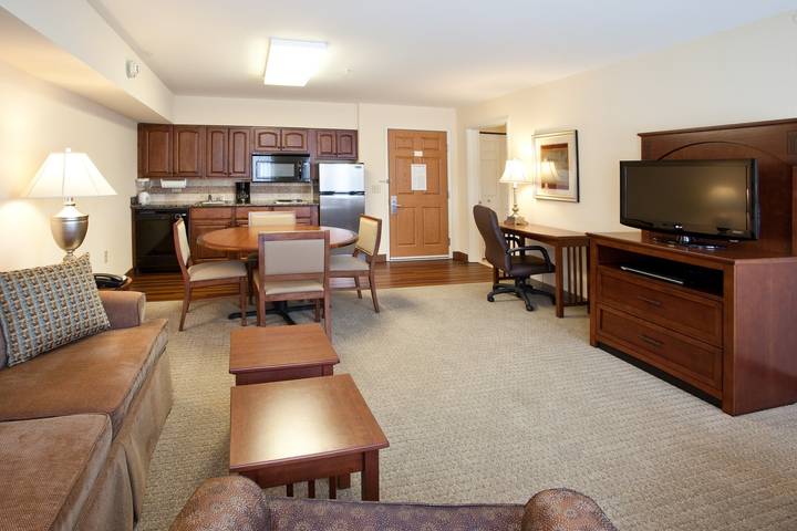 Ferienwohnung für 3 Personen, mit Pool in Montana