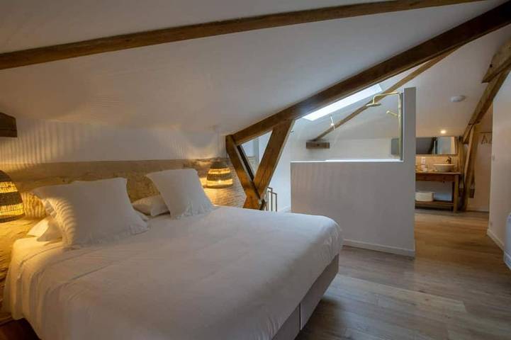 Location de vacances pour 6 personnes, avec jardin et terrasse à Mazeyrolles - 2