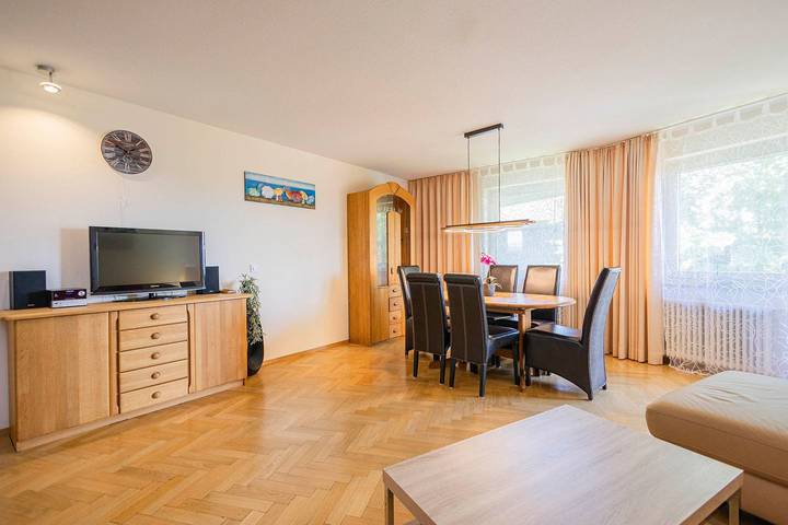 Gîte pour 5 personnes, avec vue sur le lac et balcon, animaux acceptés à Immenstaad am Bodensee - 3