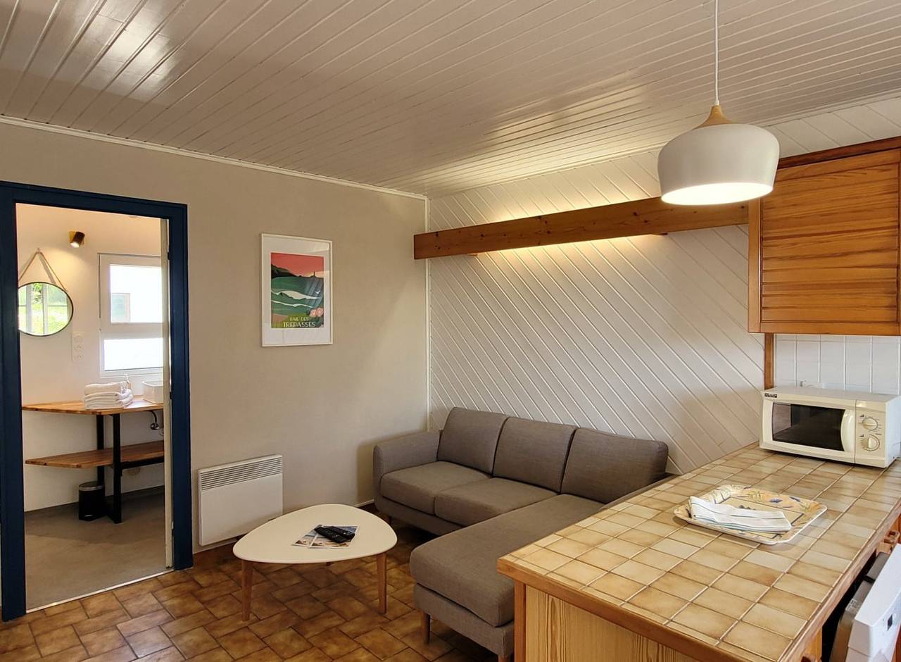 Appartement entier, Tipoz'Immo –Brise Marine 2-spot surf-plage à 600m in Plozévet, Côte de Cornouaille