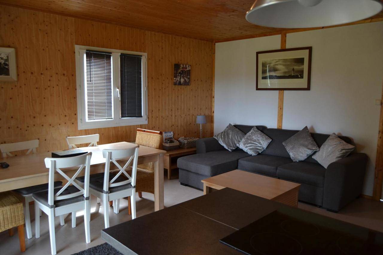 Beautiful lake view 3 bedroom chalet 68 in Saint-Germain-de-Tallevende-la-Lande-Vaumont, Région de Vire