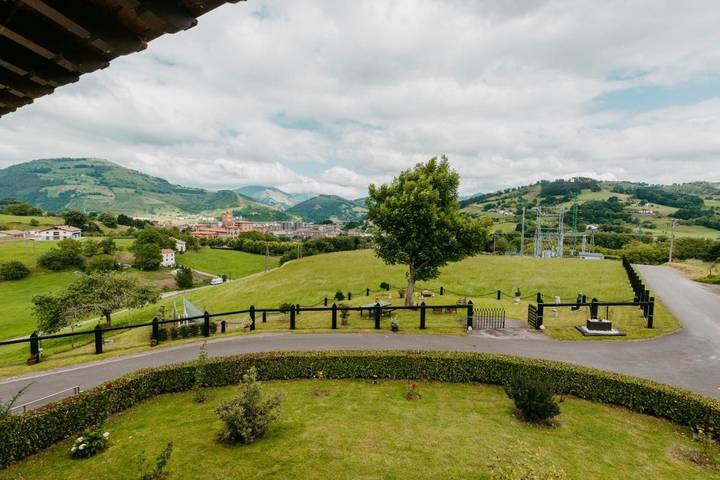 Casa rural para 2 personas, con balcón además de vistas y jardín en Guipúzcoa - 2