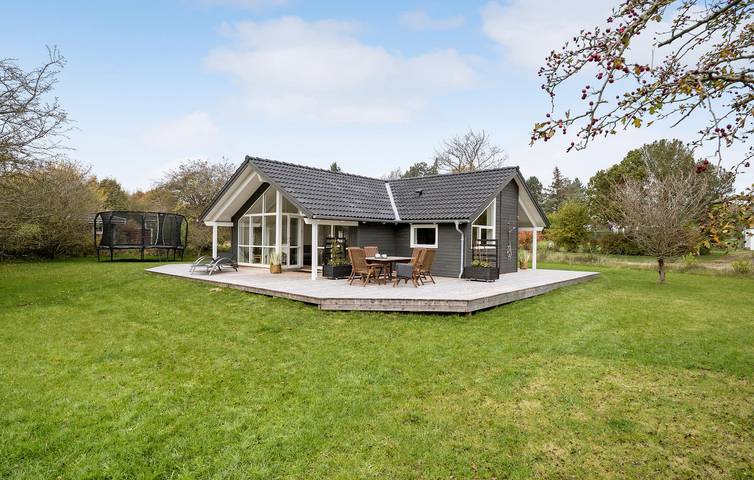 Casa de vacaciones para 6 personas con jardín in Bønsvig Strand, Præstø