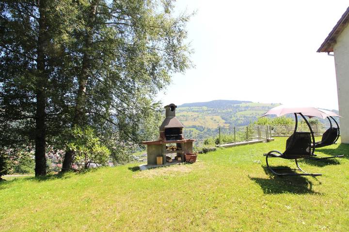 Appartement de vacances pour 8 personnes, avec jardin ainsi que sauna et vue à La Bresse
