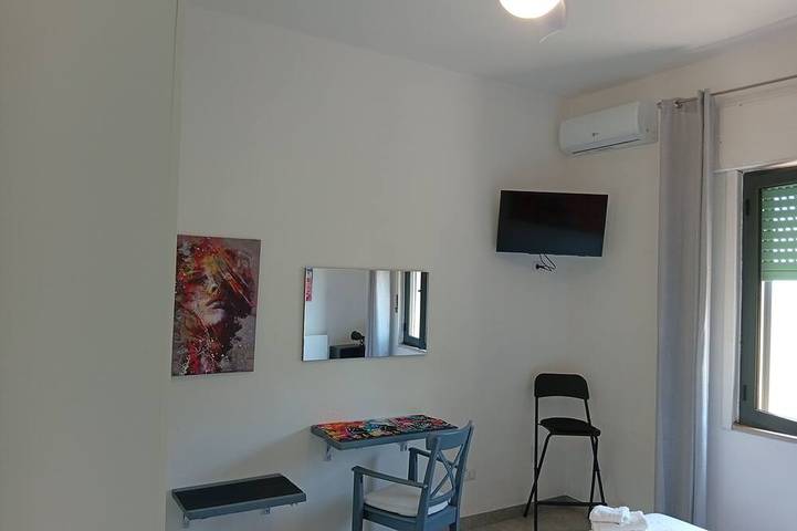 Apartamento entero, Bilocale a 150 Metri dal Mare in Villammare, Vibonati