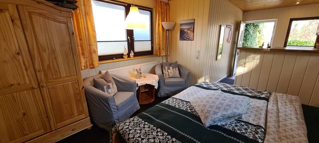 Bungalow für 2 Personen, mit Garten und Ausblick in Zingst - 4
