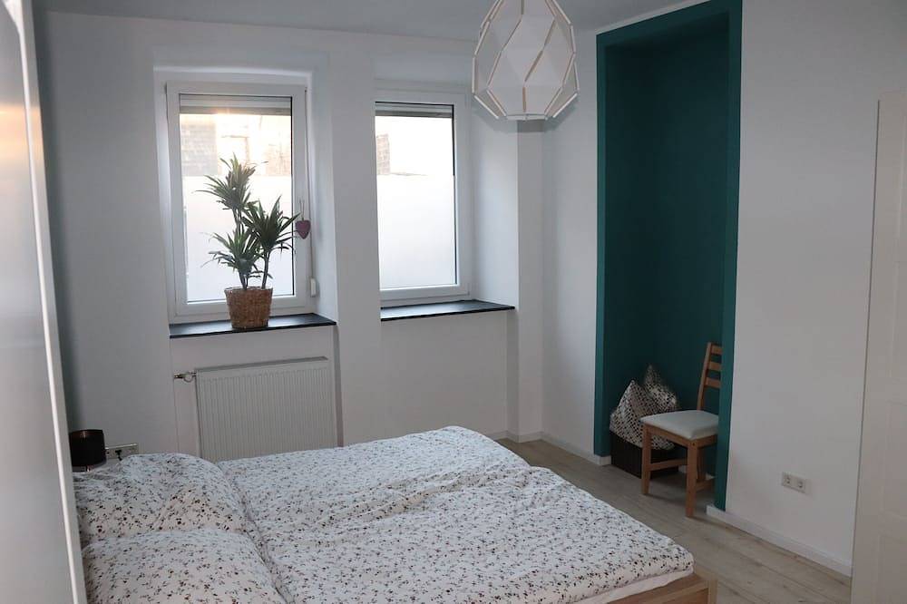 Ganze Wohnung, Ruhige Ferienwohnung im Herzen von Ediger in Ediger-Eller, Cochem-Zell