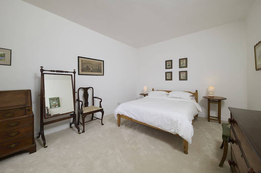 Kingillie House, erbaut im achtzehnten Jahrhundert, schöne Aussicht auf das Hochland in Highlands