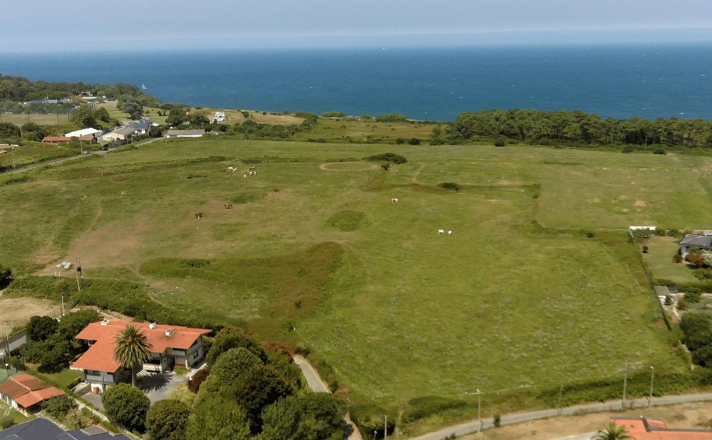 9 Zimmer. 24 pro. Strand. In der Nähe von Bilbao in Getxo, Baskische Küste (Spanien)