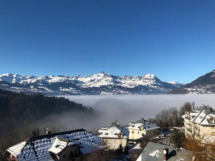 Gîte pour 8 personnes, avec vue sur le lac ainsi que vue et jardin dans Thermes de Saint Gervais les Bains - 4