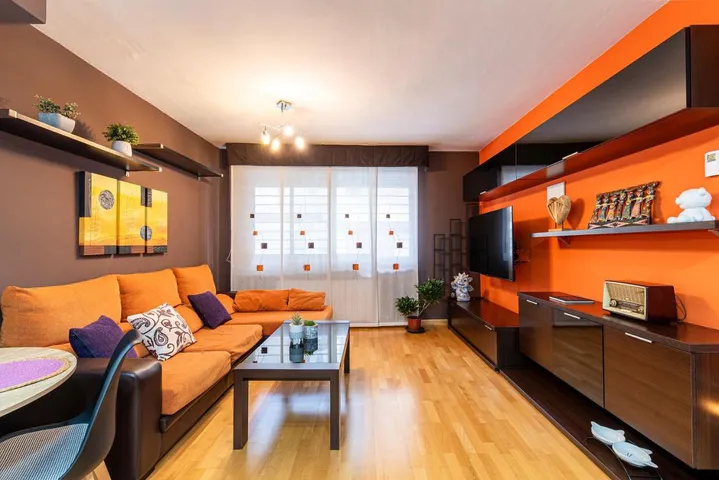 Apartamento de vacaciones para 4 personas, con balcón - 1